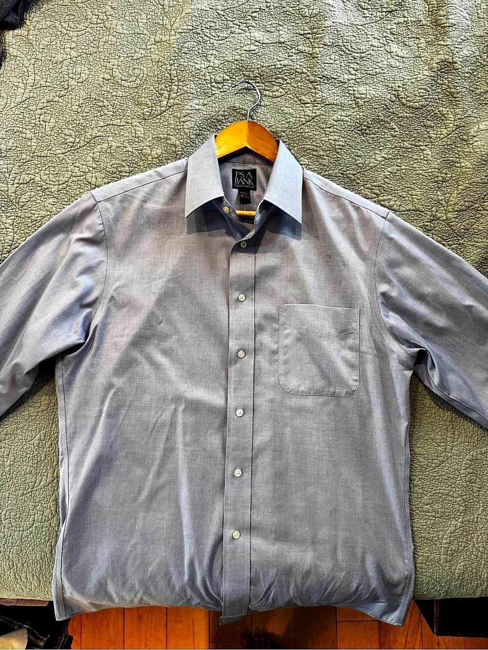 Jos. A. Bank Traveler's Collection Tailored Fit Dress Blue Cotton Shirt